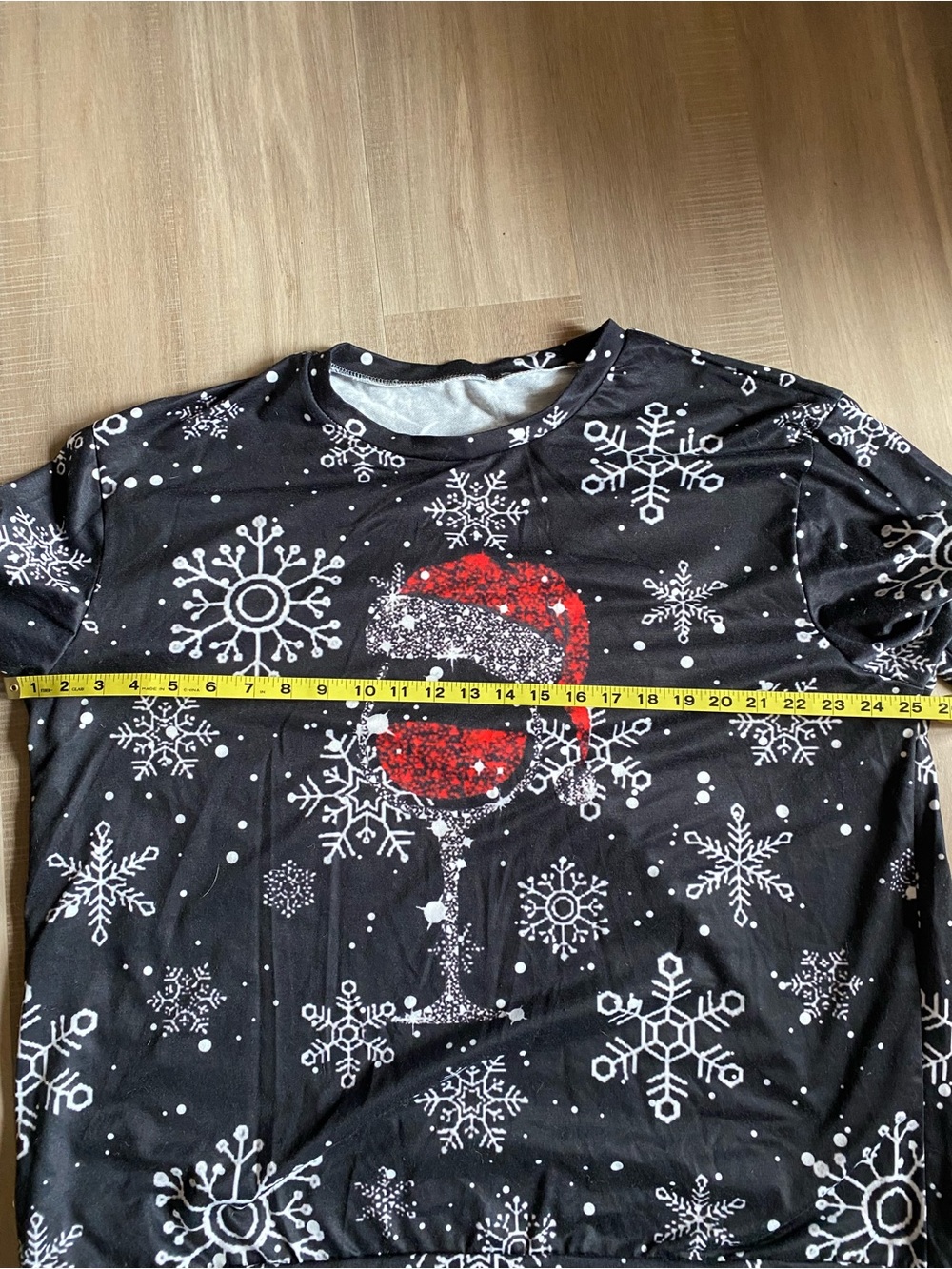 Unbranded Women’s Holiday Top - Picture 4 of 5